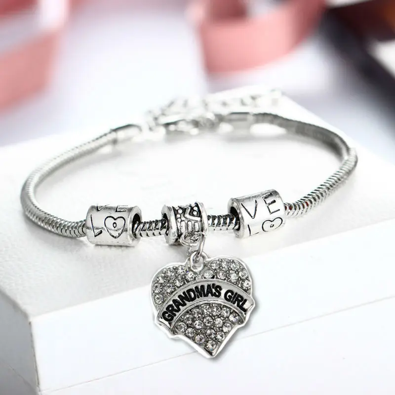 

Bespmosp Silver Tone"Daddy Mommy GrandMa Nanny's Girl"Crystal Heart Beads Pendant Charm Bracelet Jewelry Bangle Women Love Gift