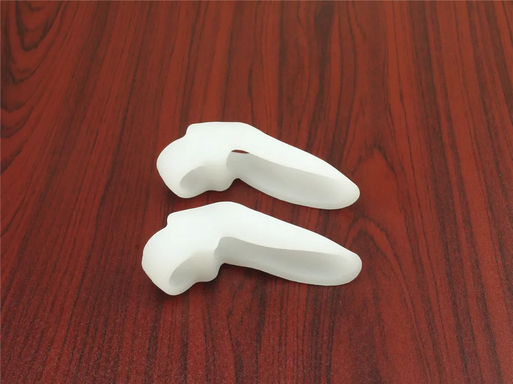 2Pcs Silicone Gel Foot Fingers Toe Separator Thumb Valgus Protector Bunion Adjuster Hallux Valgus Guard Feet Care Massager C142