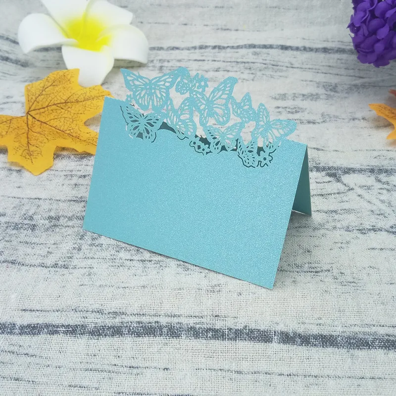 

50Pcs Hollow Out Pearlescent Paper Butterfly Name Tag Holder Check Table Card Wedding Seat Card Greeting card Invitation 6ZZ07