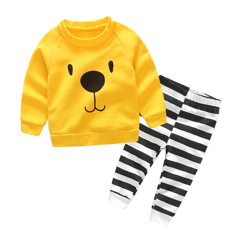 4349897473_597379587