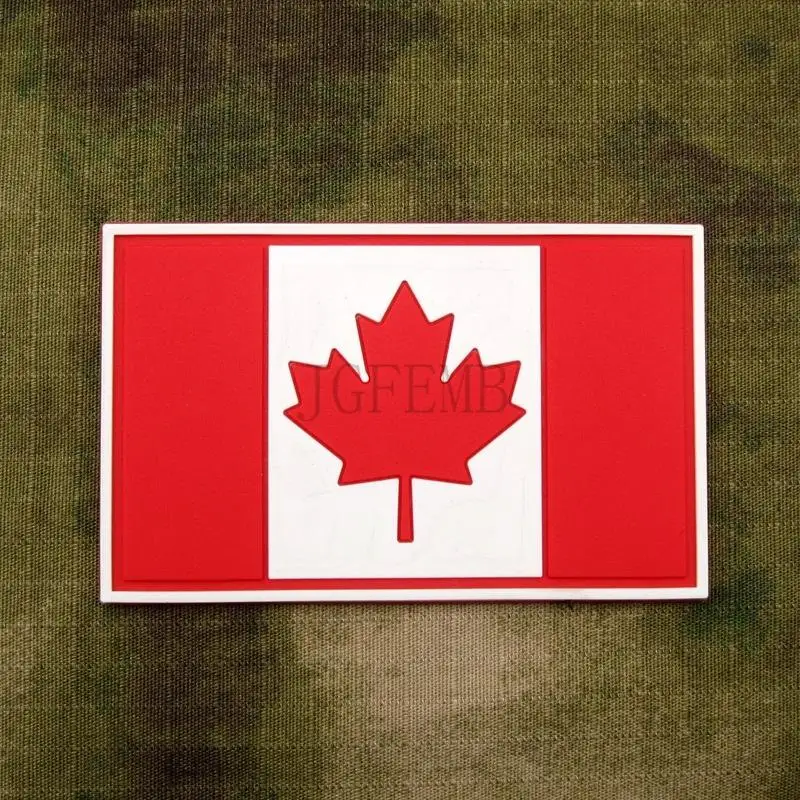 Красный фон светящийся дизайн Канада красный кленовый флаг 3D ПВХ патч PB1186