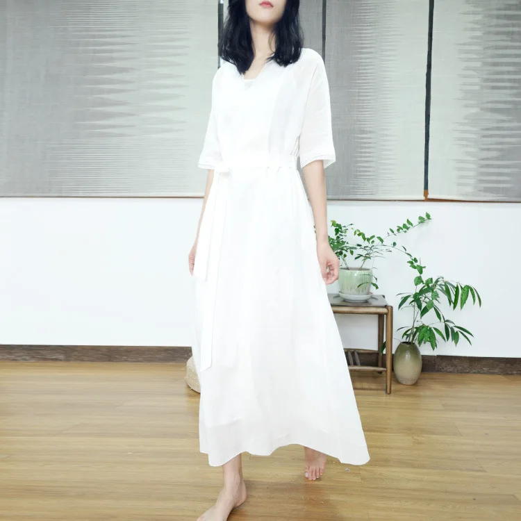 白色4.jpg