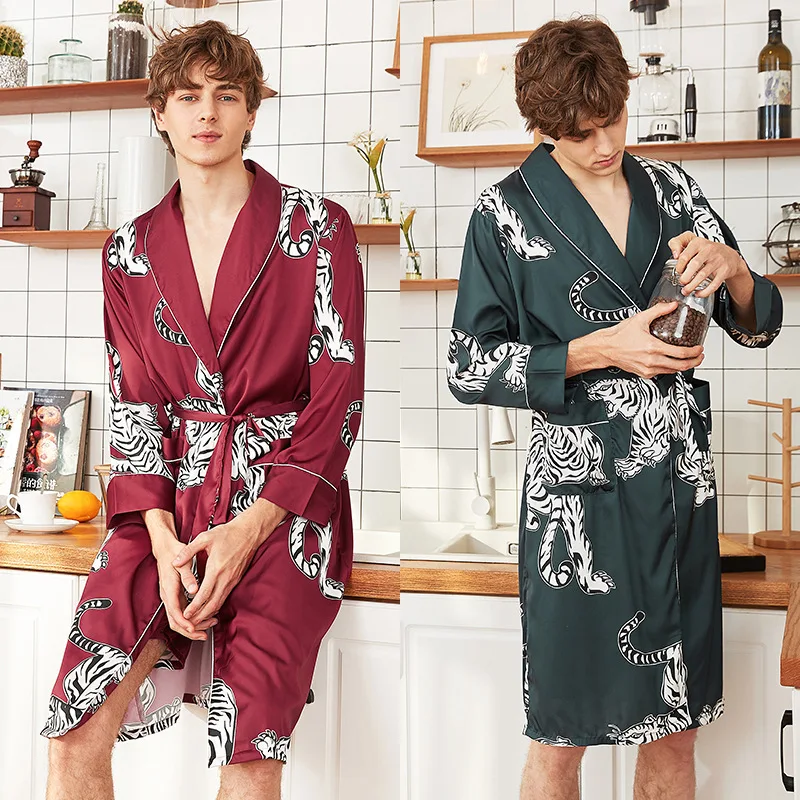 

2019 New Spring Autumn Robe Long Sleeves Bathrobe Silk Kimono Print Pajamas For Men Plus Size Kimono Summer Male Nightgown
