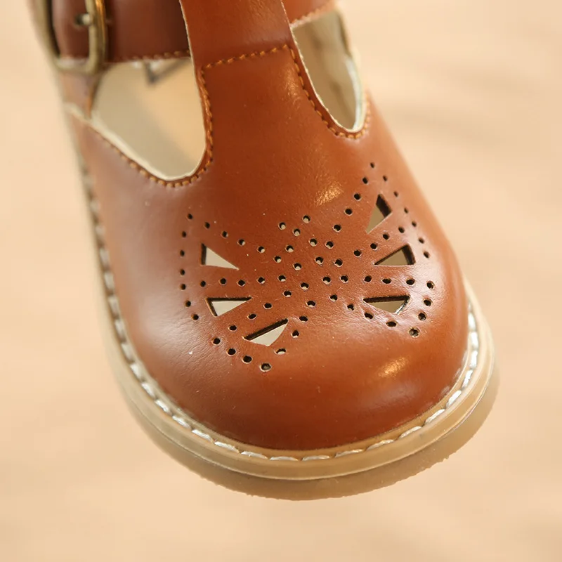 Кожаная обувь для девочек; Детские кроссовки из искусственной кожи; коллекция года; сезон весна-осень; Детская школьная обувь для маленьких девочек; черная обувь; Детские кроссовки на платформе