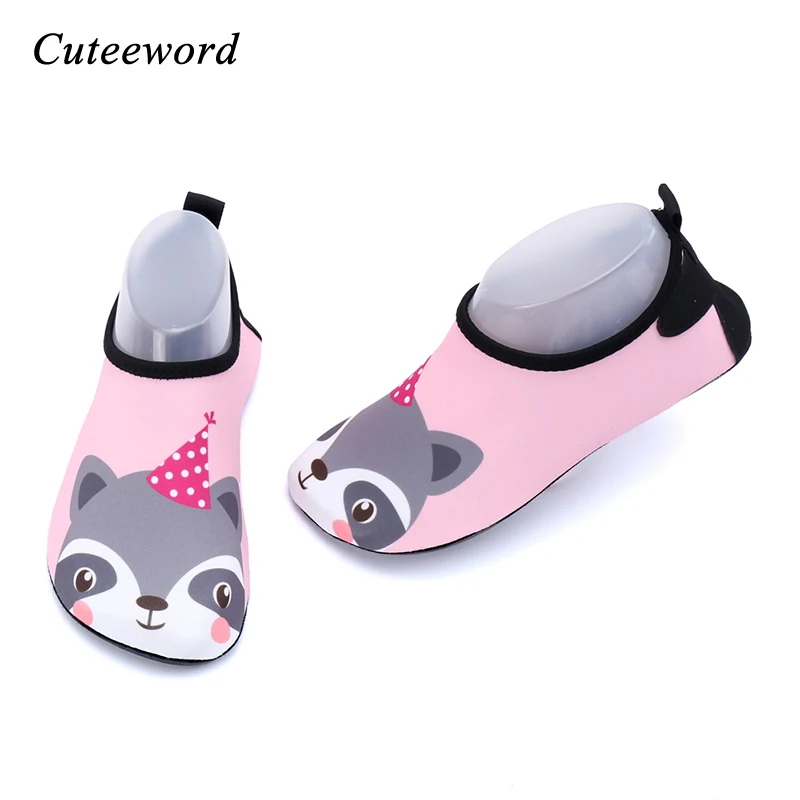 

Children home shoes non-slip soft bottom boys and girls comfort casual beach shoes kids swimming/running/snorkeling/diving shoes