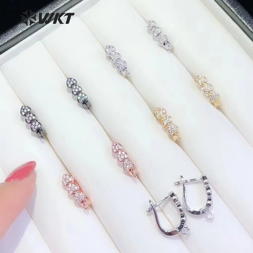 

ME062 WKT New Sweet Romantic Wind Three Heart-shaped Connection Girls Gift Jewelry Earrings