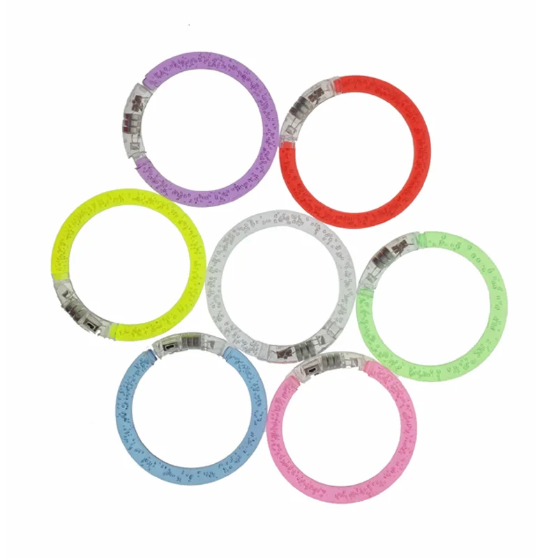 Glow In The Dark ChristmasLuminousChildLight UpGlowLed toys GlowLed Bracelet  Party Bracelets for Kids Novelty Funny Gift  (1)