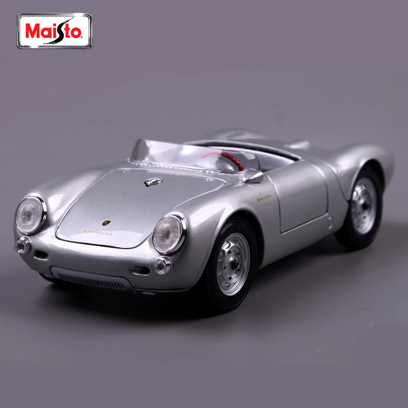 

Maisto 550A Spyder 1:18 Scale Alloy Model Metal Diecast Car Toys High Quality Collection Kids Toys Gift