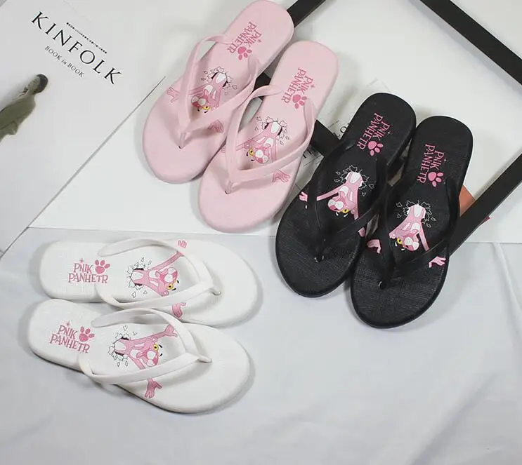 

2018 New Summer Slippers Women's Outdoor Flip-flops Flat Sandals and slippers Student Flat Half Slippers