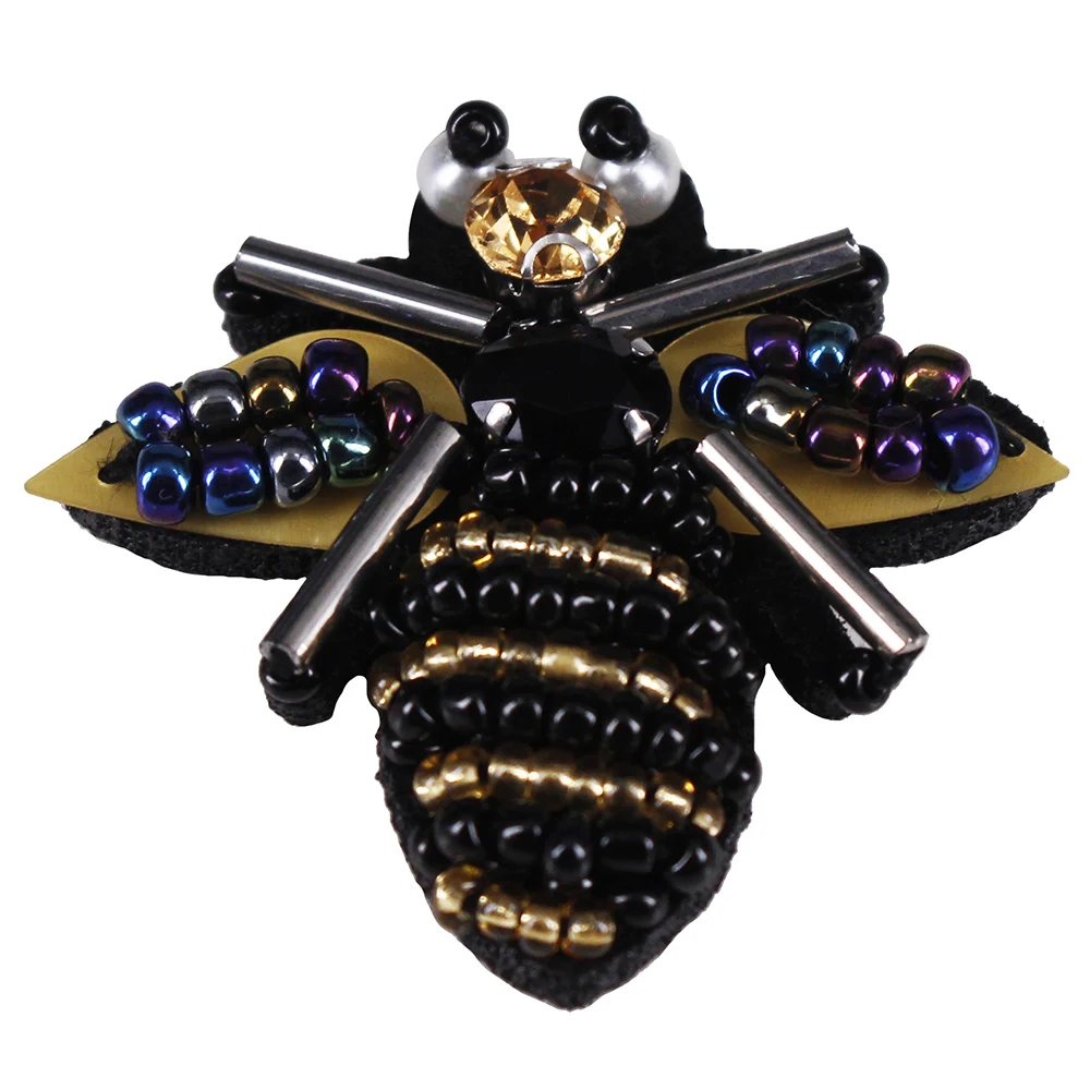 

20pieces Beading Black Gold Bee Patches Badge Embroidery DIY Applique Embossed Emblem Clothes Decorated Sewing Accessories TH614