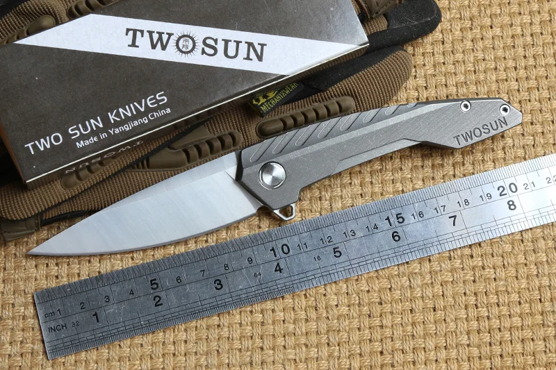 

TWO SUN TS05 Flipper ball brearing folding knife D2 blade camping hunting titanium outdoor Survival Pocket knives EDC Tools