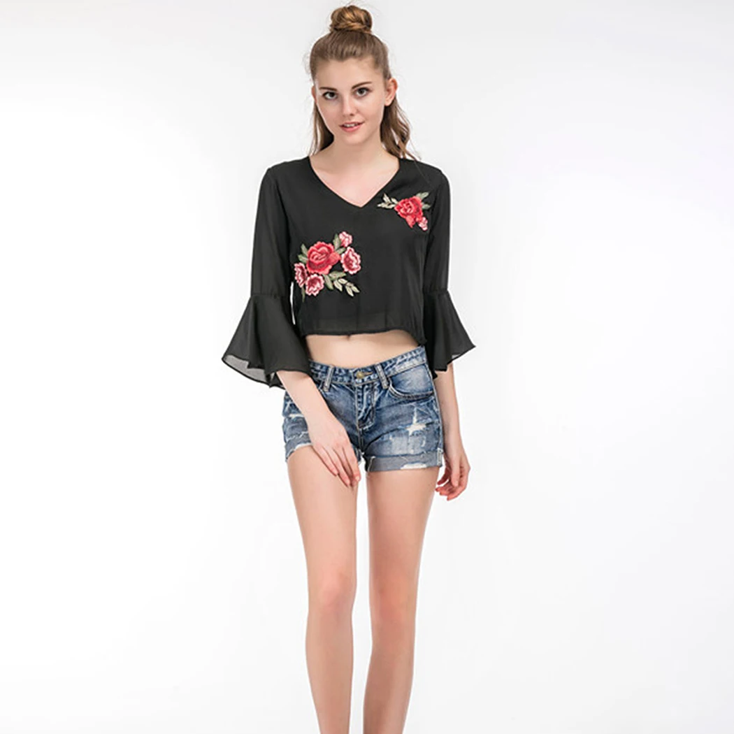 Sexy T-Shirt Women t shirt 2017 Summer Autumn Tops V Neck Embroidery Three Quarter Flare Sleeve Band Strap Cropped Shirts Blusas