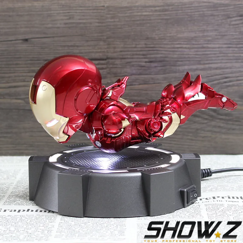 iron man flotando juguete