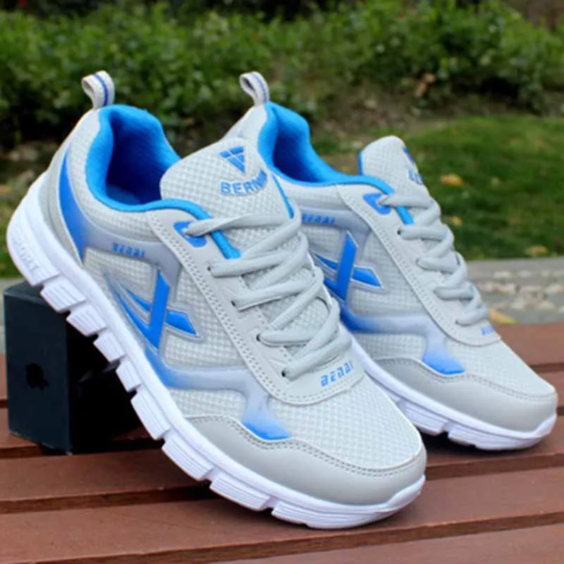 

Large size adult men's sports shoes summer breathable Krasovki women's shoes super light casual shoes men Tenis Masculino sports