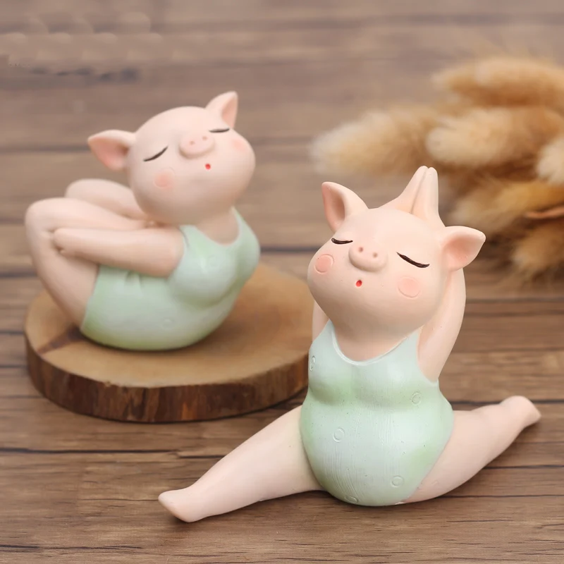 

Funny cute happy pig learning yoga Figurines Personality mini yoga pig girl desktop small ornaments