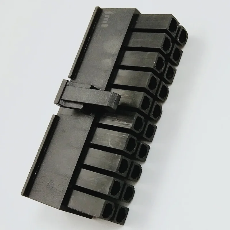 JMT_ATX_20Pin_Male_connector_housing_3