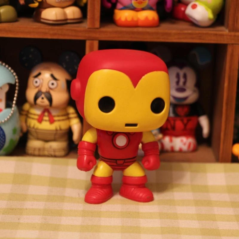 funko pop iron man classic