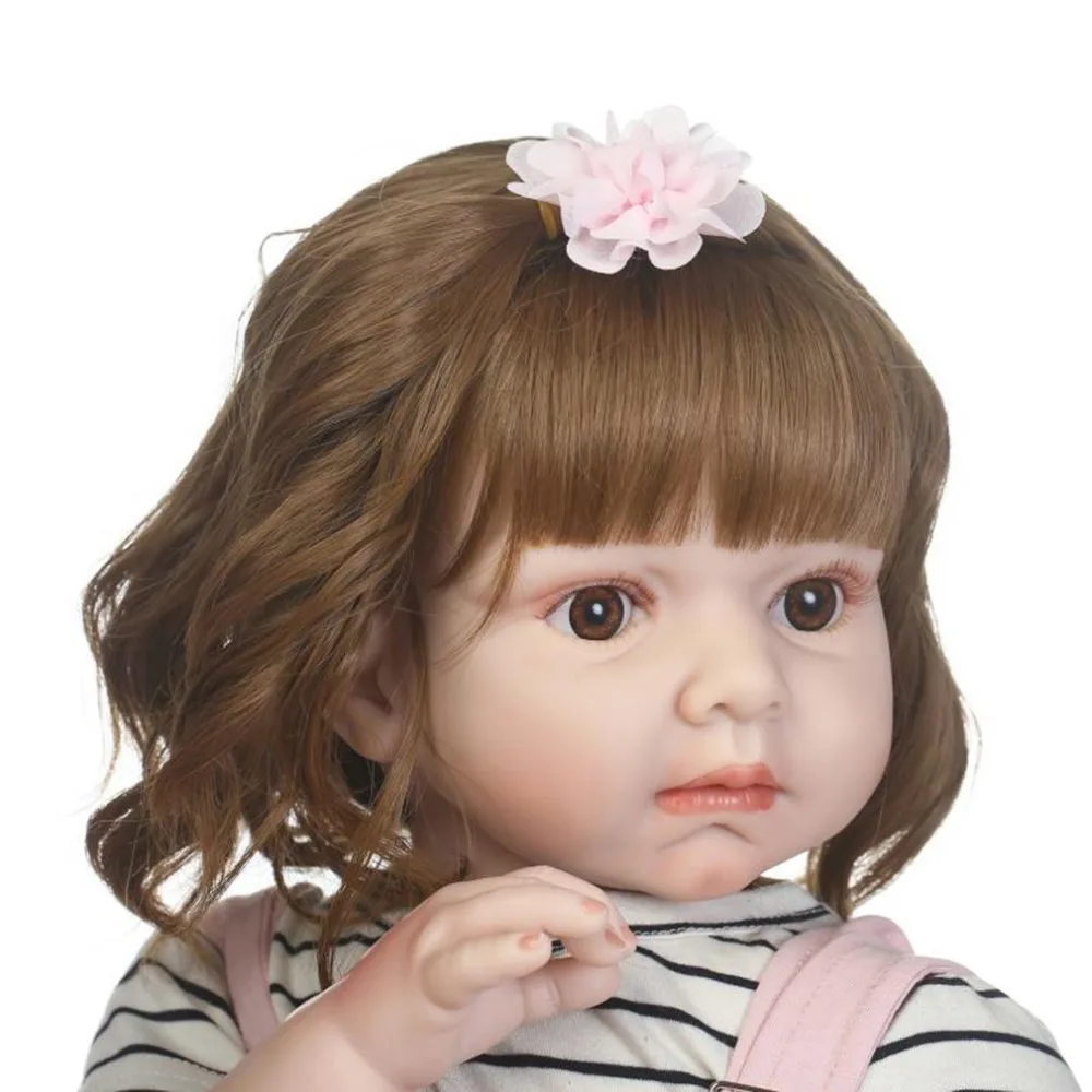 

70cm Simulation Baby Reborn Doll High Grade Soft Silicone Lifelike Wearing Rompers Newborn Doll Photograph Props Children Toy