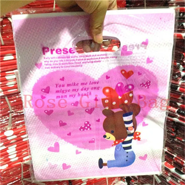 50 шт./пакет белый круглый горошек розовый Пластик сумки 25x35 см для покупок Ювелирная упаковка сумки Пластик Подарочная сумка с ручкой