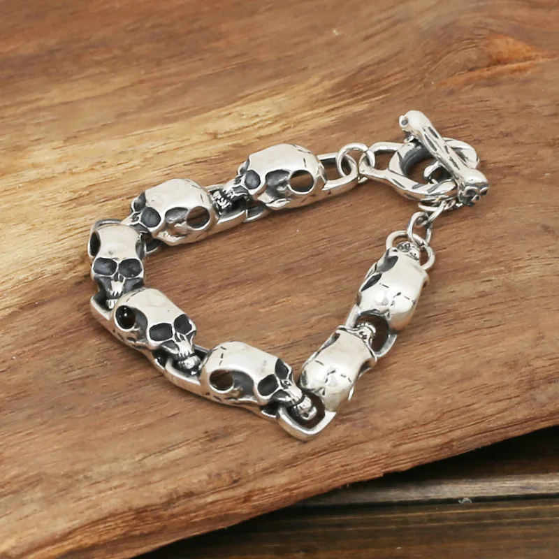 Skull charm bracelet Clearance
