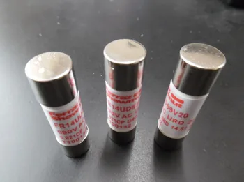 

Fuses: FR14GC69V20 6,900 CP GRC 14.51 20 E220735 / FR14GC69V25 N220904 / FR14GC69V32 W220819 / FR14GC69V40 M220903 aR