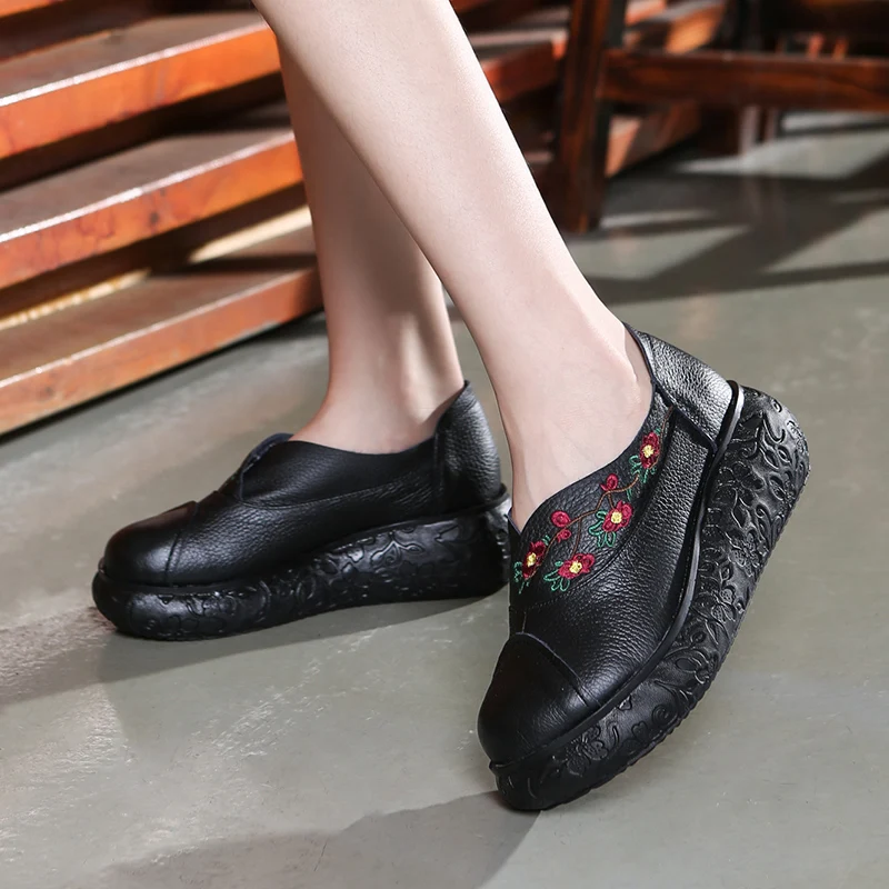 

Women Genuine Leather Pumps 6 CM High Heels Wedge Shoes For Women Leather Pumps Embroidery Lazy Shoes Handmade Women Heels 2018