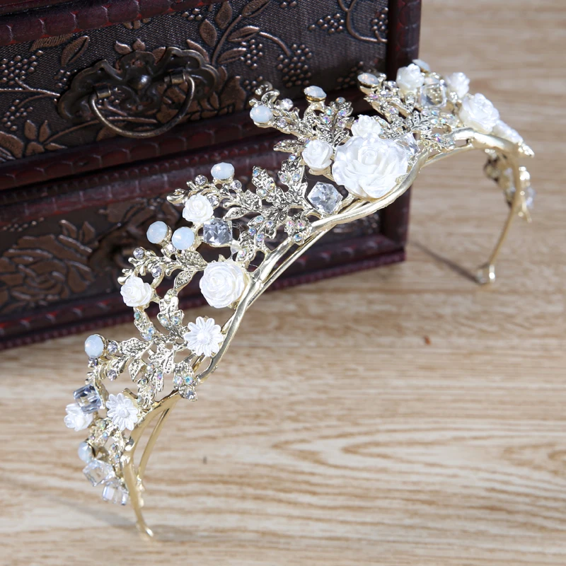 Crown (3)