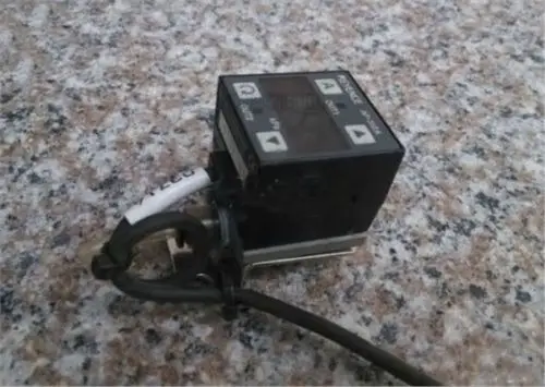 

2PCS 1Pcs Used KE+ Pressure Sensor Ap-31Za Plc Module Industry Automation Q