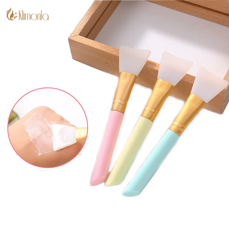 

2pcs Professional Silicone Mask Brush 3 Colors DIY Makeup Brush Daily Facial Care Treatment Mud Mixing Mask Foundation Tools