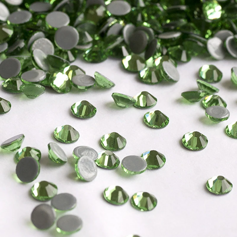 

YANRUO 2058HF SS4-SS30 Peridot Flatback Iron On Hotfix Stones And Crystals Strass Hot Fix Rhinestones For Craft