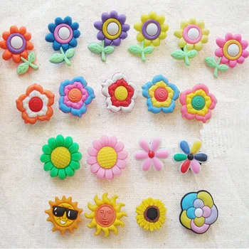 

SENTCHARM 19pcs/Set Flowers Sun Novelty Accessory For Garden Shoes Croc Cartoon Lovely Shoes Decoration