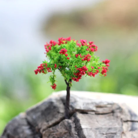 

2pcs Anime artificial tree micro Fairy garfen miniature decoration ornaments Figurines Toys terrariums dolls DIY accessories