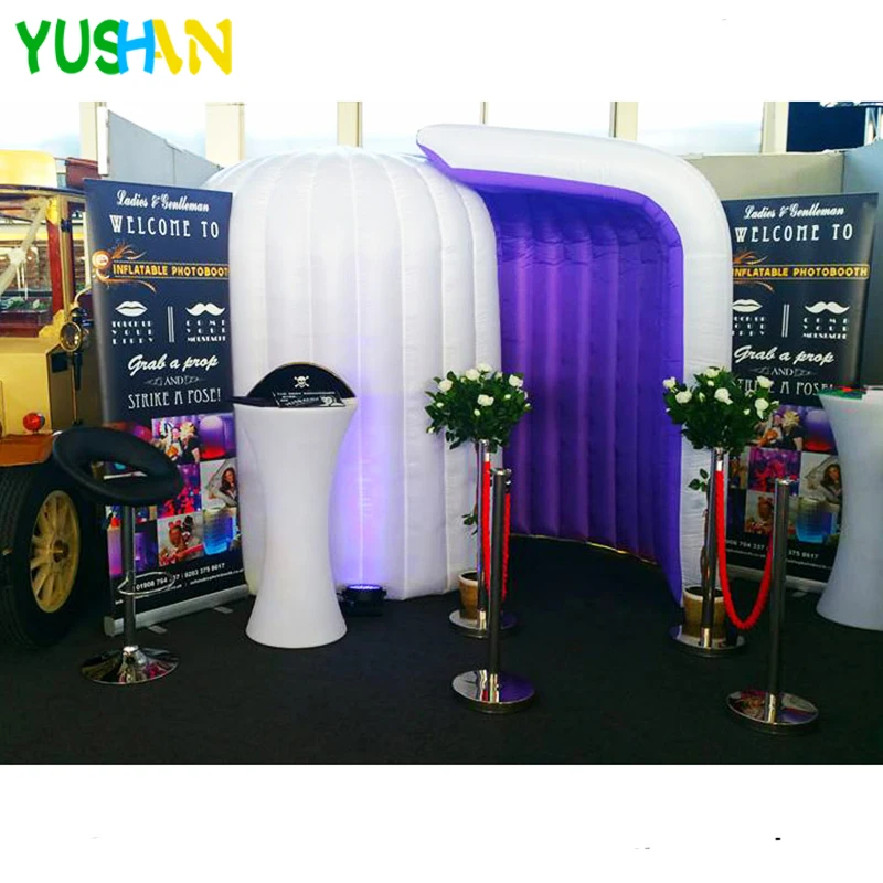 Inside Purple Dome Photo booth 03