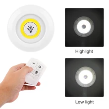 Светодиодные светильники для освещения шкафа с регулируемой яркостью шайба ночной Светильник пульт дистанционного управления Беспроводная лампа для спальни на батарейках настенный светильник под шкаф светильник