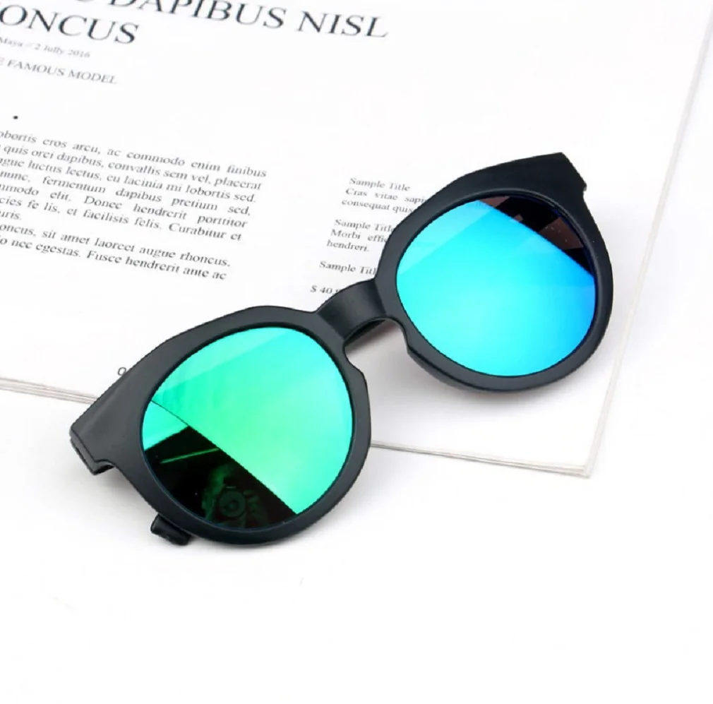 Детские солнцезащитные очки для мальчиков и девочек, яркие линзы, защита UV400 - Цвет: 2