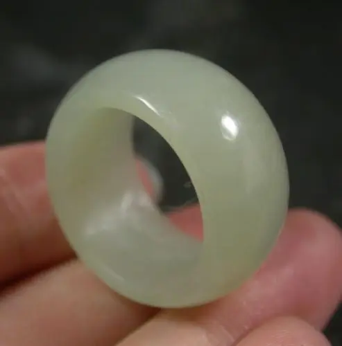 

11683 Natural Hetian Nephrite Jade Ring