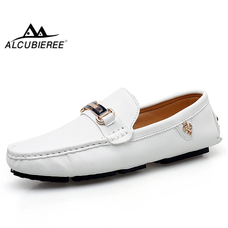 ALCUBIEREE/брендовые летние дышащие Лоферы для мужчин; легкая обувь на плоской подошве для вождения; повседневные Мокасины без застежки; модная обувь с пряжкой