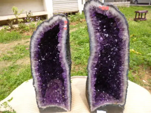 

A pair Amethyst Geode Quartz Crystal Brazil