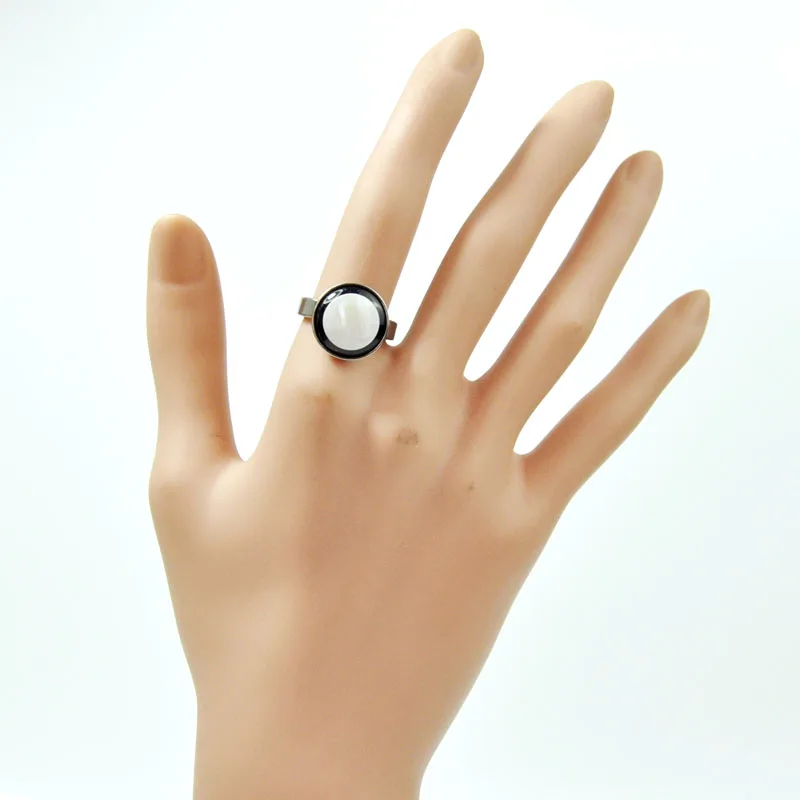 

120Pcs Fashion Black White Smooth Enamel Women Ring lot female anel Steel Jewelry Lots Top quality LR4112