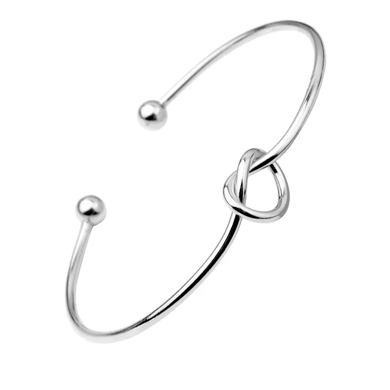 

New fashion Europe and America ladies bracelets best selling gold and silver rose gold alloy love charm bracelet female personal