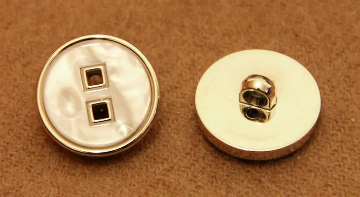 22 buttons