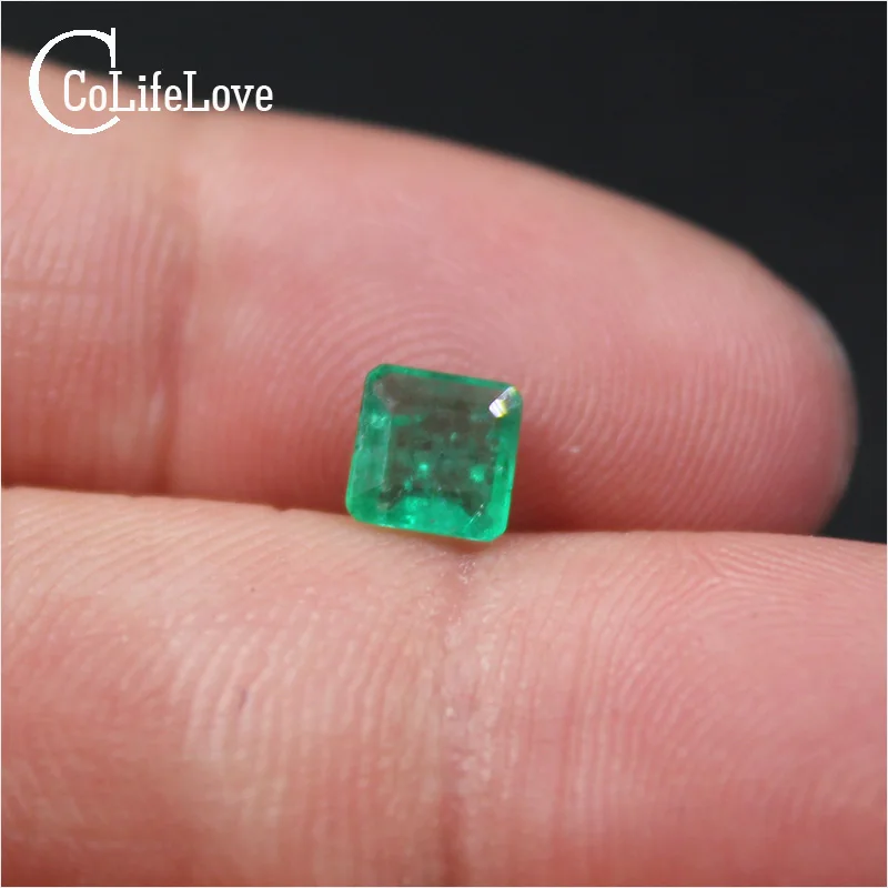 5mm*5mm Natural SI Grade Emerald Loose Gemstone From Colombia 5mm*5mm Natural SI Grade Emerald Loose Gemstone From Colombia