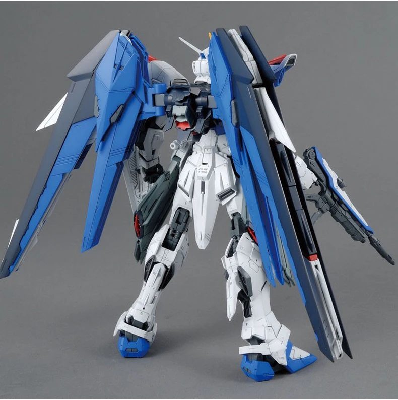 Japaness Bandai оригинальный MG 1/100 модель Gundam ZGMF-X10A свободы 2,0 уничтожить Броня освобожденные мобильный костюм дети игрушки BANDAI