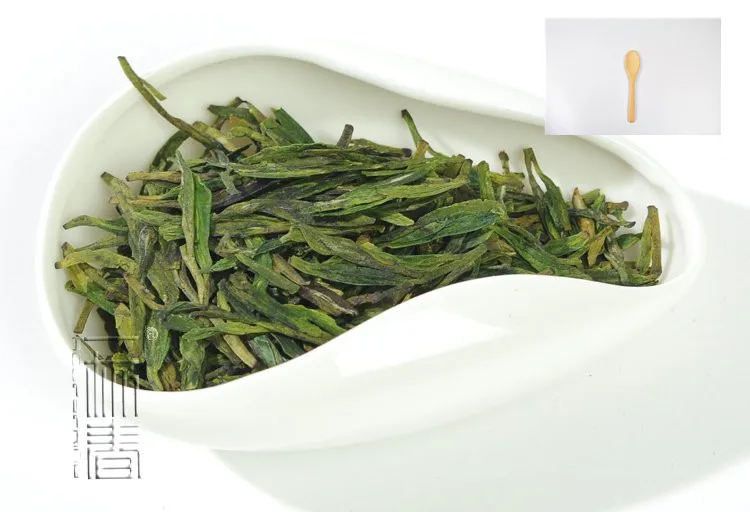 Tea Scoop gift Dragon Well Longjing Green Tea 250g Long Jing tea CLL01 Free Shipping