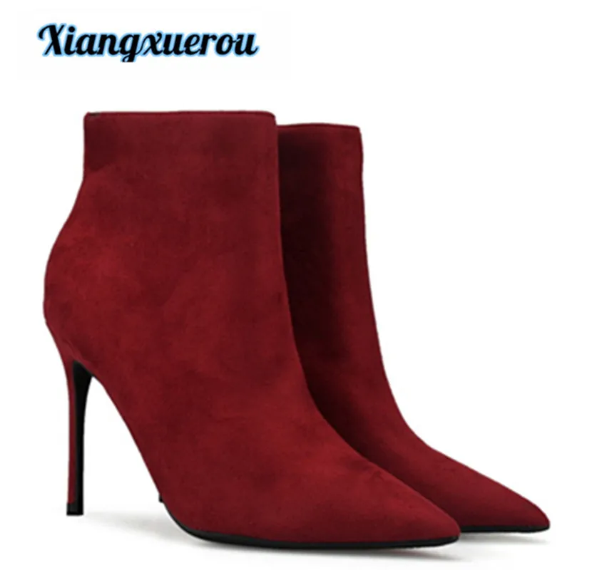 

Xiangxue The new style of vogue 2018 is pure color flannelette with fine heel and high heel women's style and ankle ankle boots