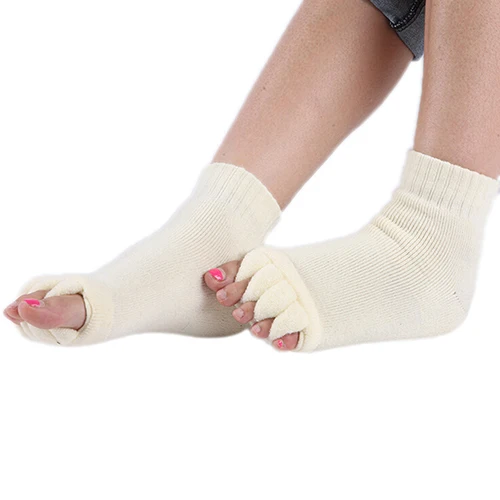 

Best Deal1 Pair Yoga GYM Massage Five Toe Separator Socks Foot Alignment Pain ReliefHot 9XX4