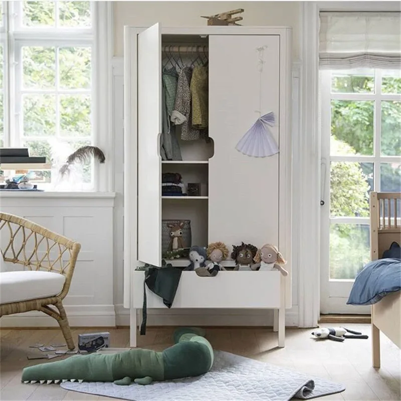 8782844728_378197899