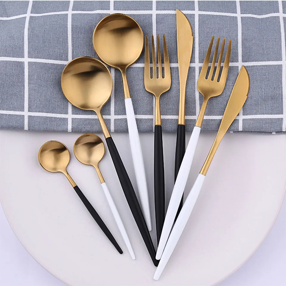 knife-fork-spoon-set_23