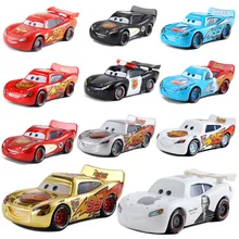 Voitures Disney Pixar Mack Lightning McQueen & Chick Hicks & King & fabuleux, jouet de Collection 95, livraison gratuite