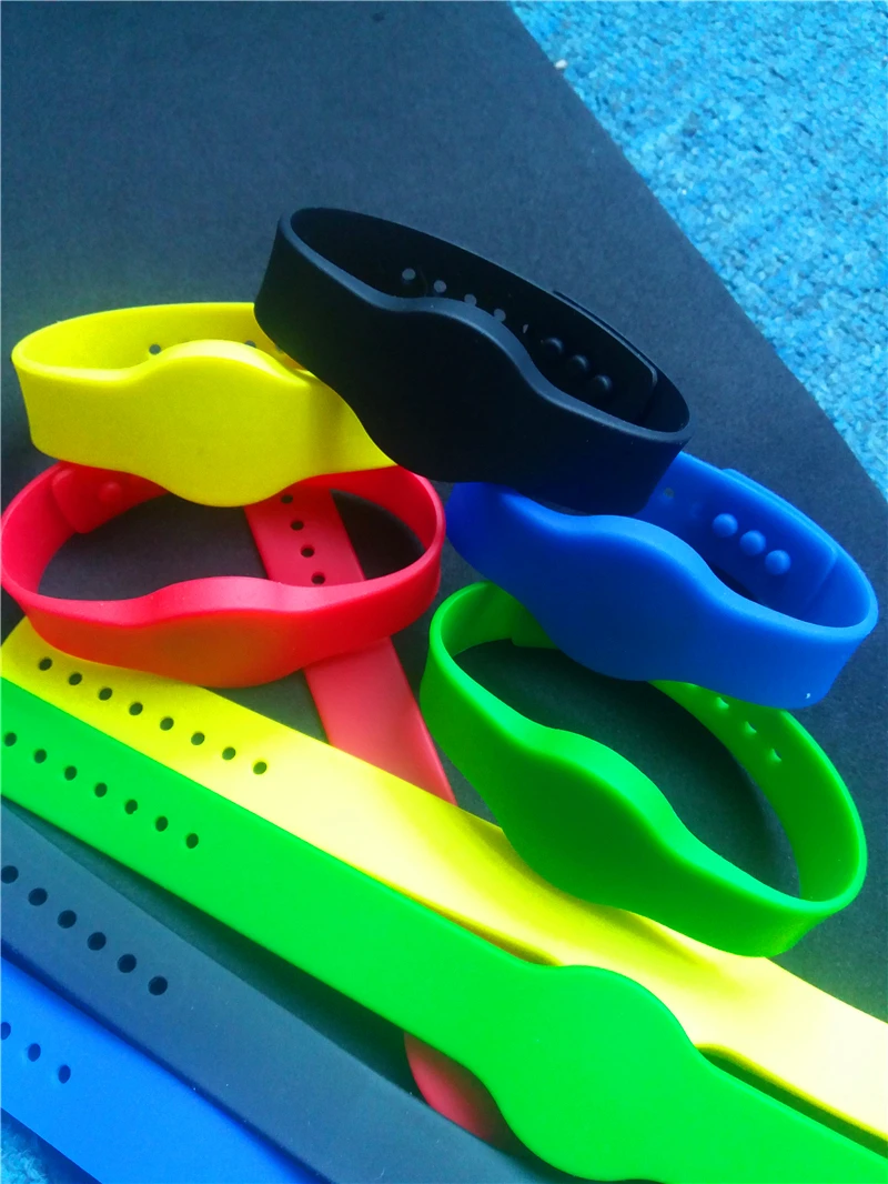 

13.56Mhz FM11RF08 MF S50 1K NFC Bracelet Wristband RFID IC Wrist Band Adjustable RFID Bracelet Access Control Card Door Entry